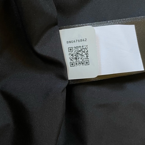 The North Face Women’s Aconcagua Black Vest - Picture 8 of 9